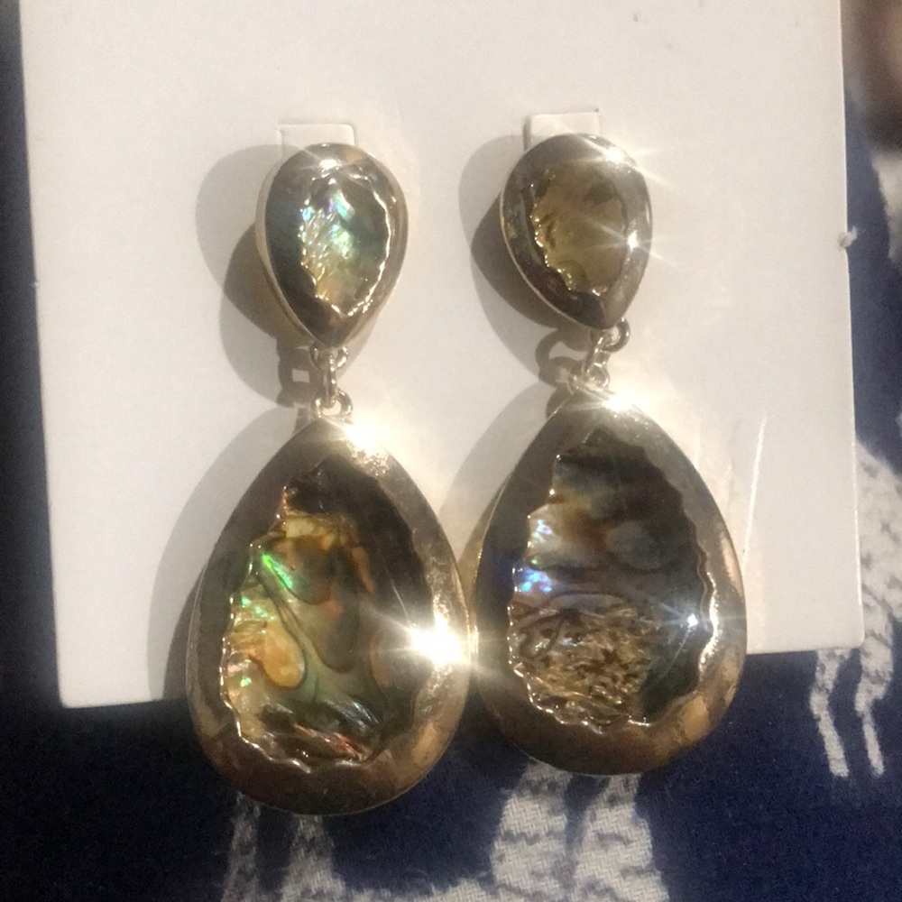 Earings